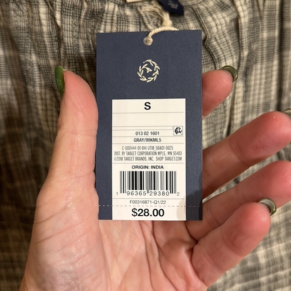 Universal Thread - Crop top with square neck and cute ruching across che… - Picture 6 of 8